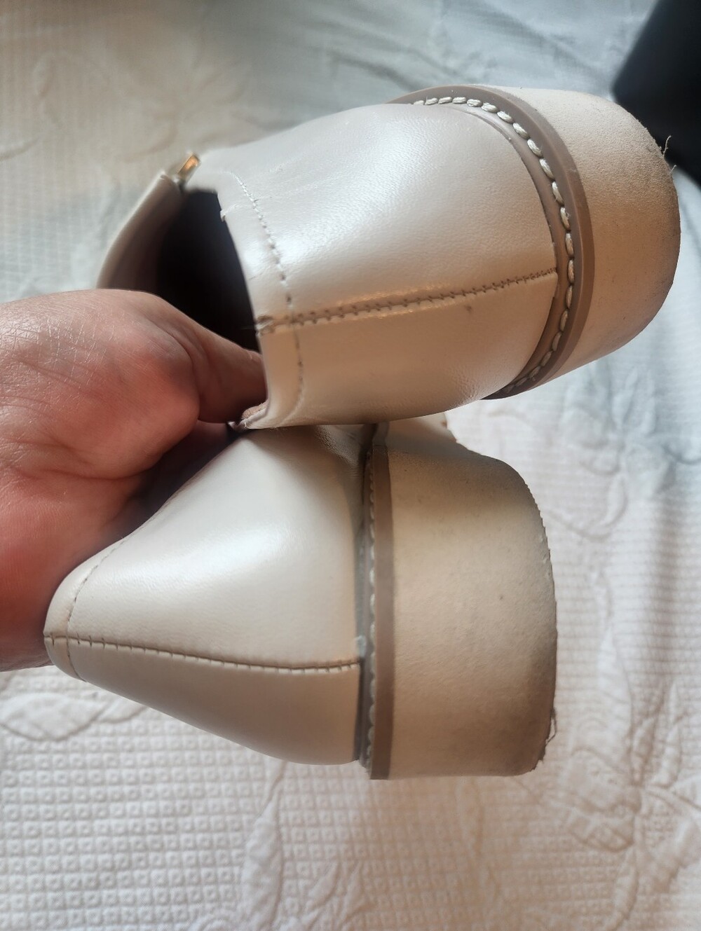Naturalizer Cream Leather Penny Loafers - Picture 3 of 9